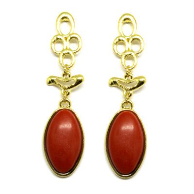 Brinco Dourado com Chaton Oval Vermelho